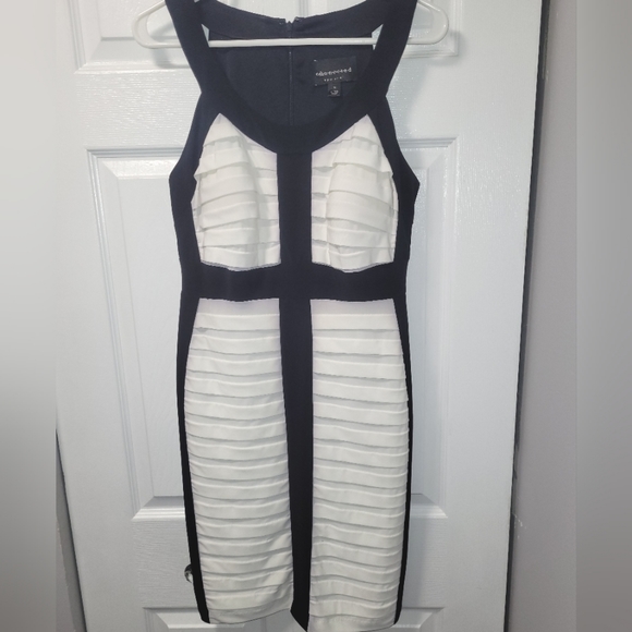 Stunning dress - Picture 1 of 2